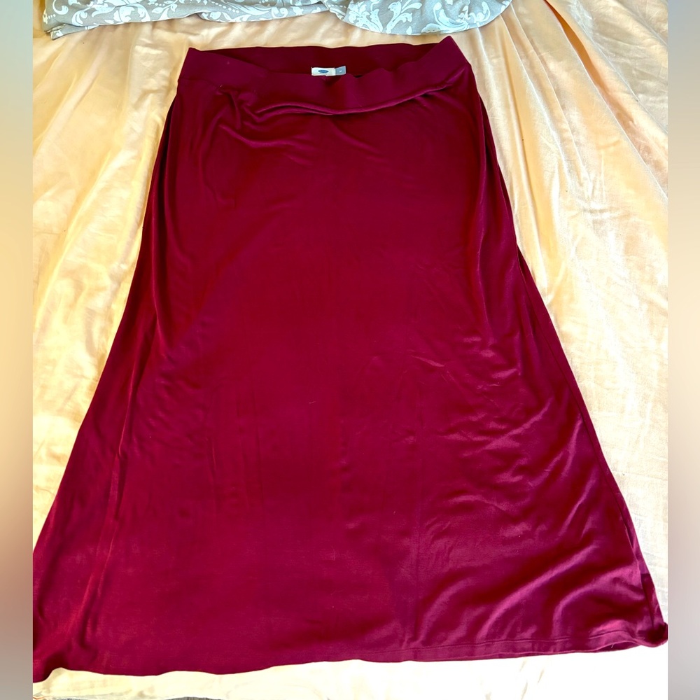 Maxi skirt, cranberry